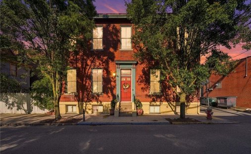 House in Pittsburgh, Pennsylvania, United States 1