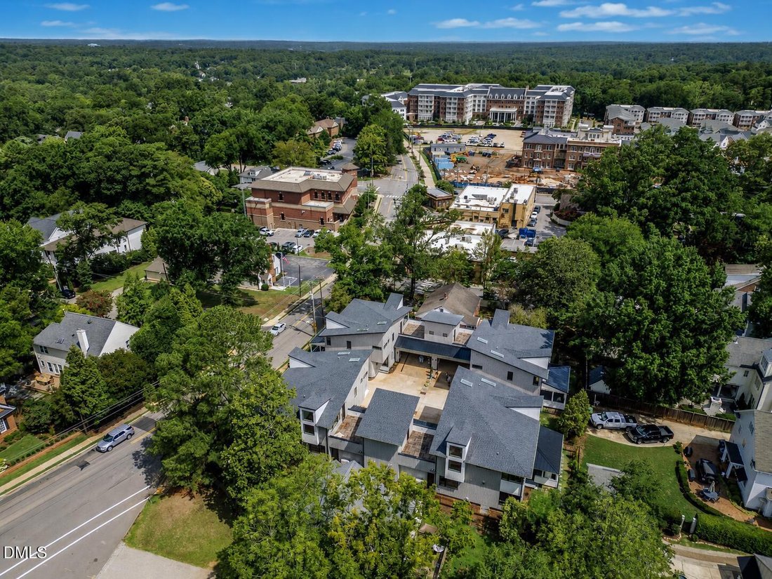 Townhouse in Raleigh, North Carolina, United States 2 - 18005230