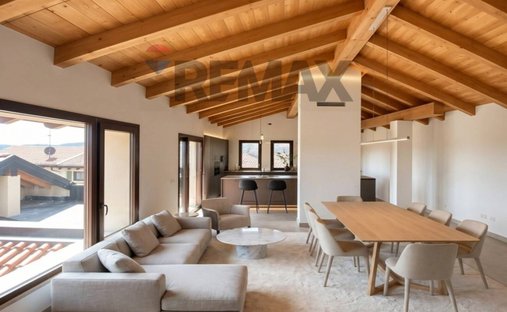 Apartamento en Nebbiuno, Piamonte, Italia 1