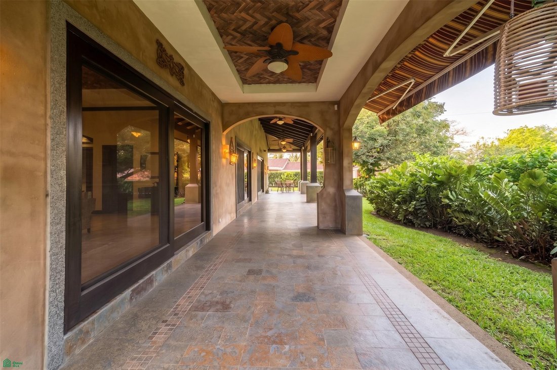 House in Vueltas, Alajuela Province, Costa Rica 1 - 18459569