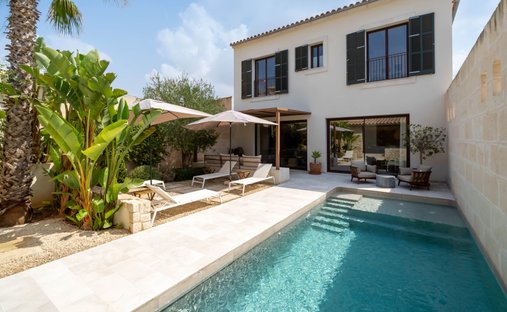 Townhouse in ses Salines, Balearic Islands, Spain 1