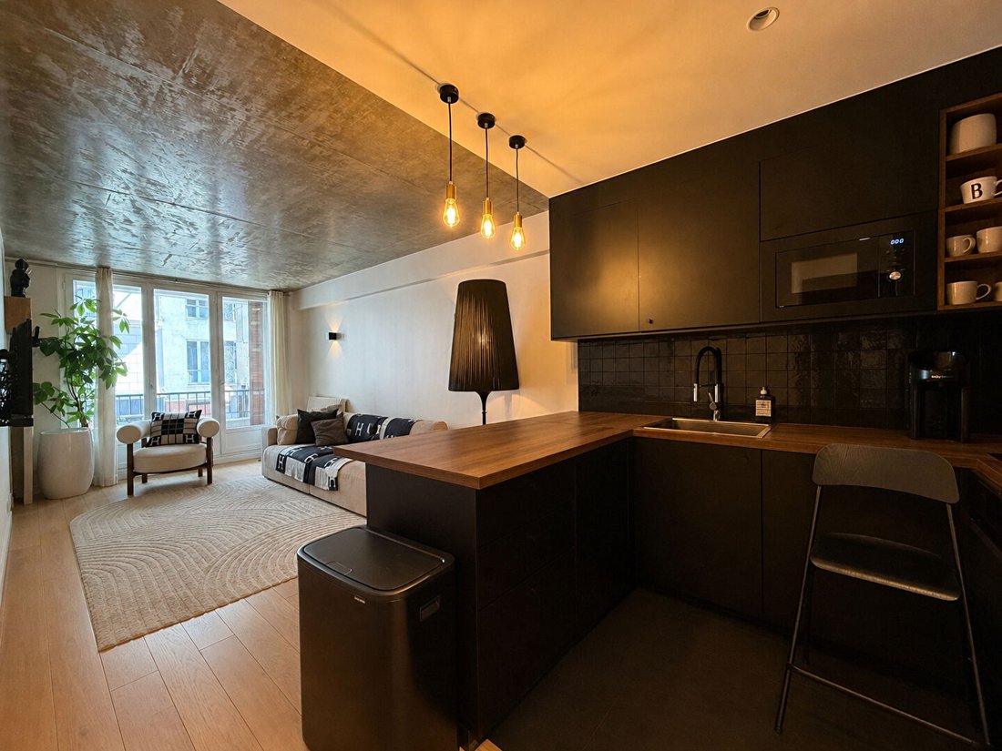 Apartment in Pereire-Malesherbes, Paris 17e Arrondissement, Paris 2 - 18576819