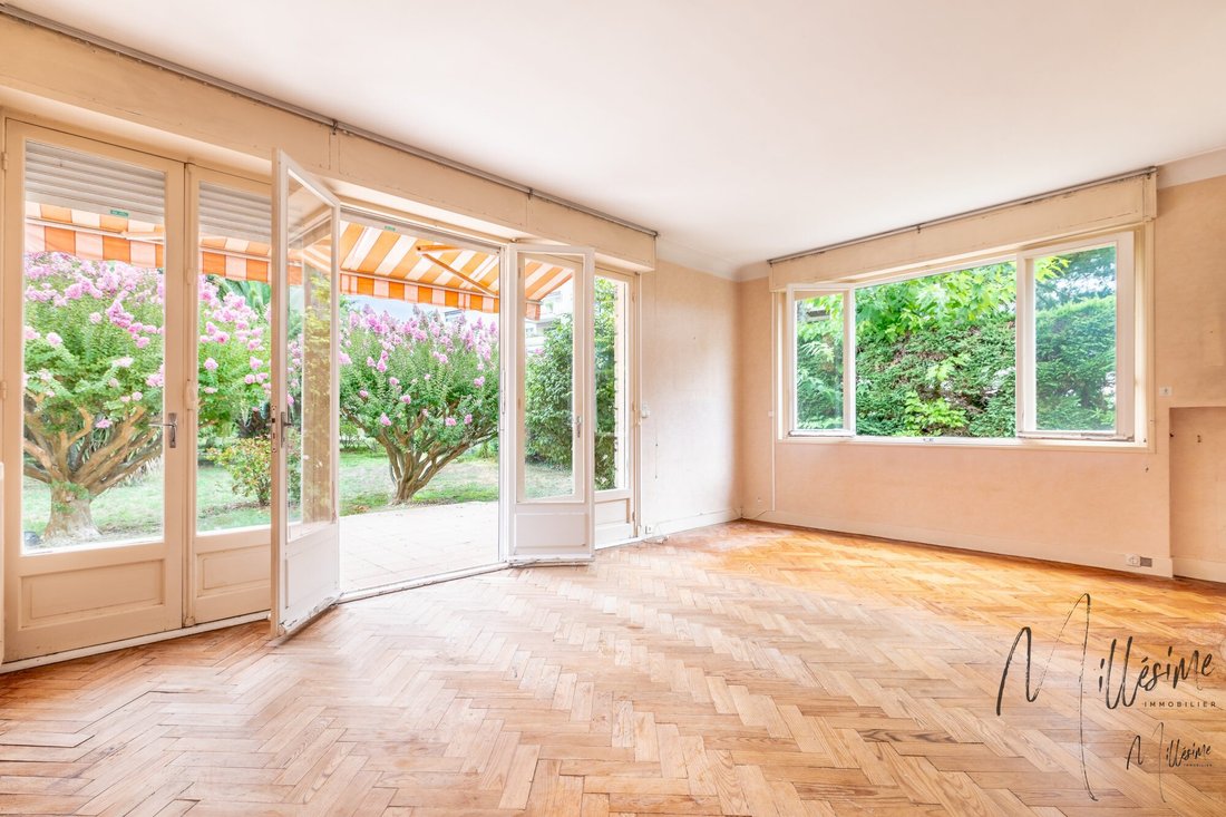 House in Biarritz, Nouvelle-Aquitaine, France 4 - 18578679