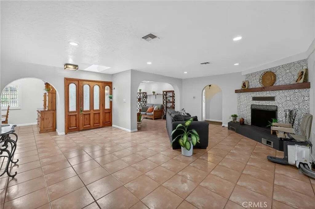 House in Orange, California, United States 4 - 17934857