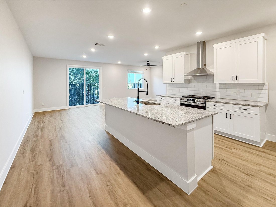 House in Spicewood, Texas, United States 4 - 18577935