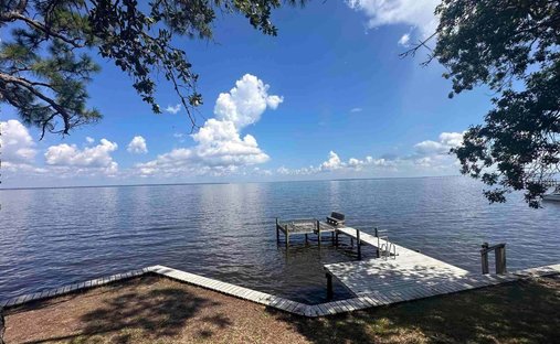House in Gulf Breeze, Florida, United States 1