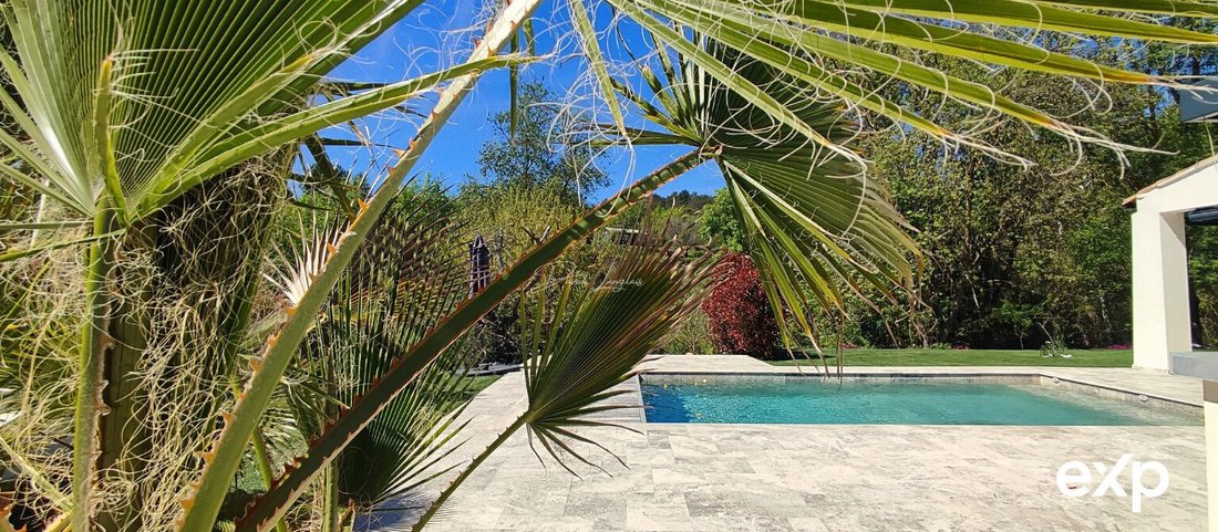 Villa in Nord, Roquefort-les-Pins, France 4 - 17739936