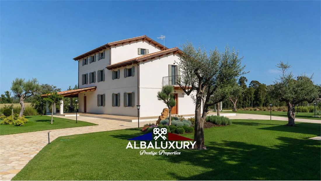 Villa in Alghero, Sardinia, Italy 5 - 15667485