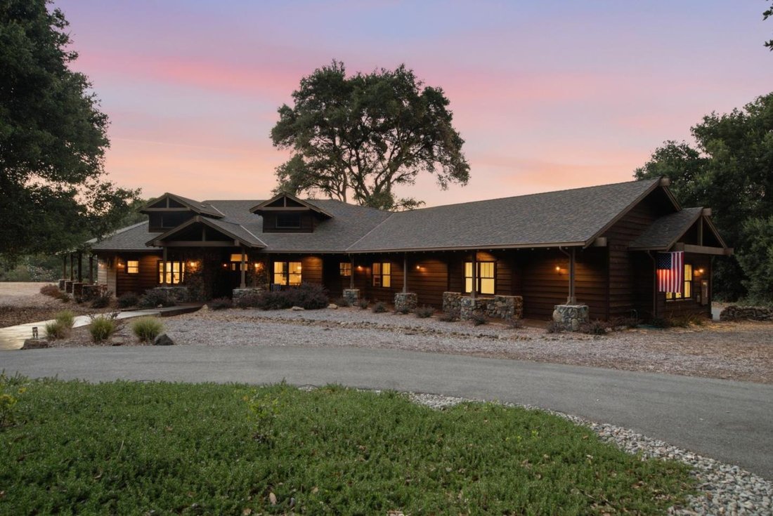 House in Gilroy, California, United States 1 - 18577523