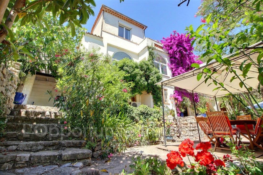 Villa in Maurice Jeanpierre, Le Cannet, France 2 - 18574615