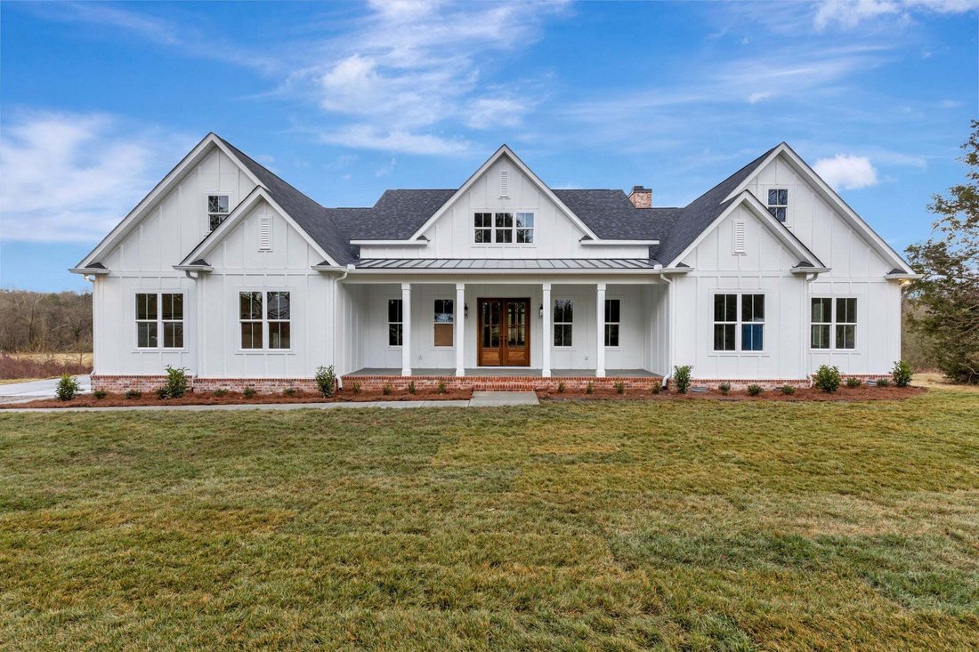 House in Bon Aqua, Tennessee, United States 1 - 18576624