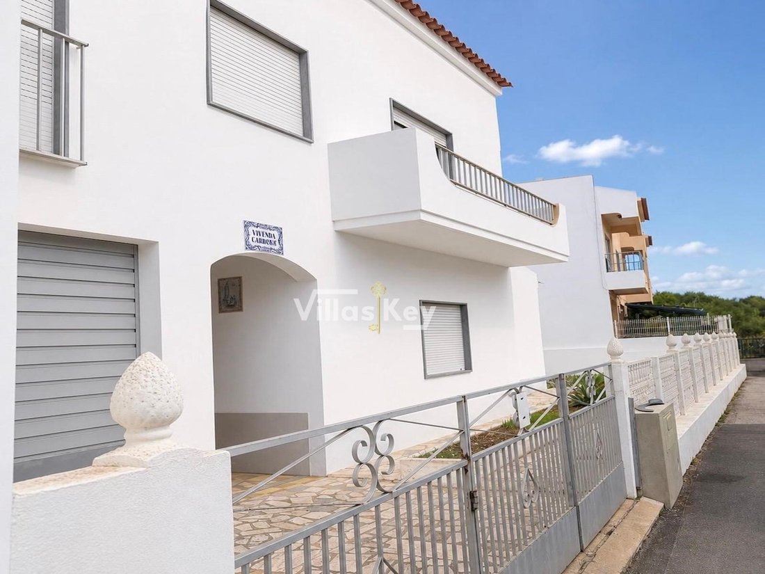 House in Ferragudo, Algarve, Portugal 2 - 18577996