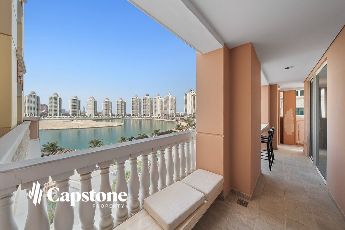 Apartment in United Arab Emirates 1 - 18053105