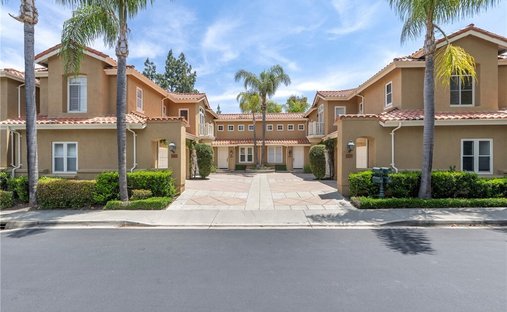 House in Tustin, California, United States 1