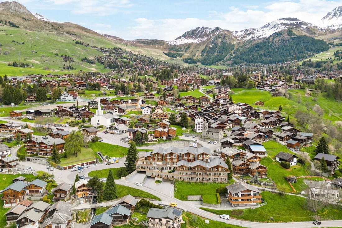 Apartment in Bagnes, Valais, Switzerland 5 - 18576399