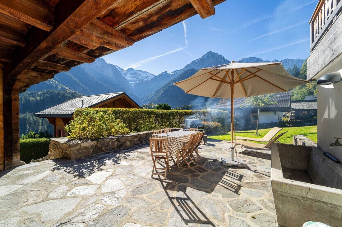 Estate in Champéry, Valais, Switzerland 1 - 18575829
