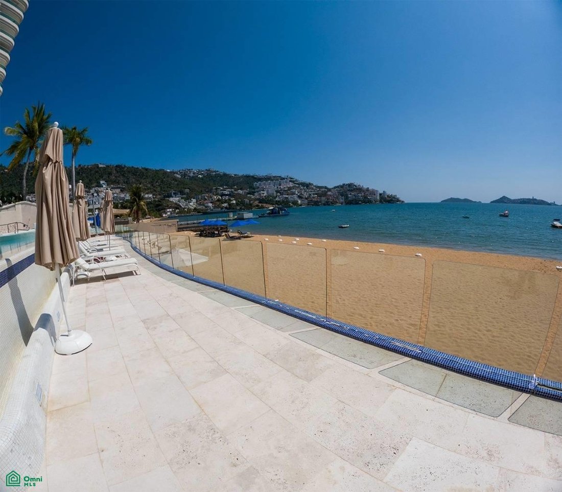 Condo in Acapulco, Guerrero, Mexico 5 - 18449669