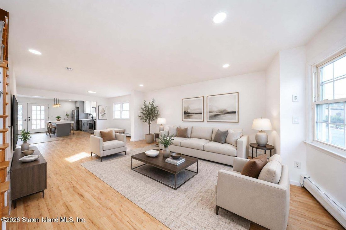House in New York, New York, United States 3 - 18575959