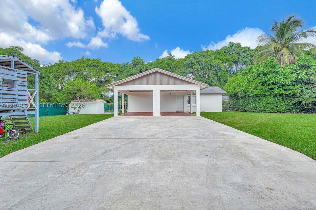 House in Miami, Florida, United States 4 - 18576878