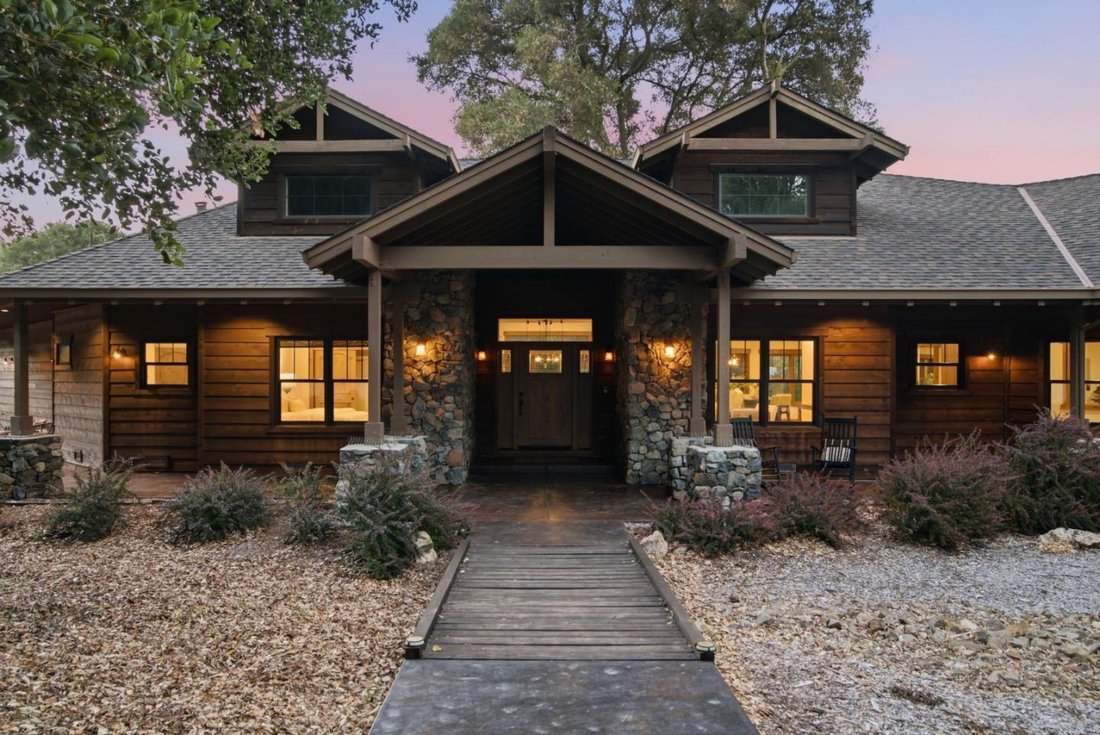 House in Gilroy, California, United States 2 - 18577523