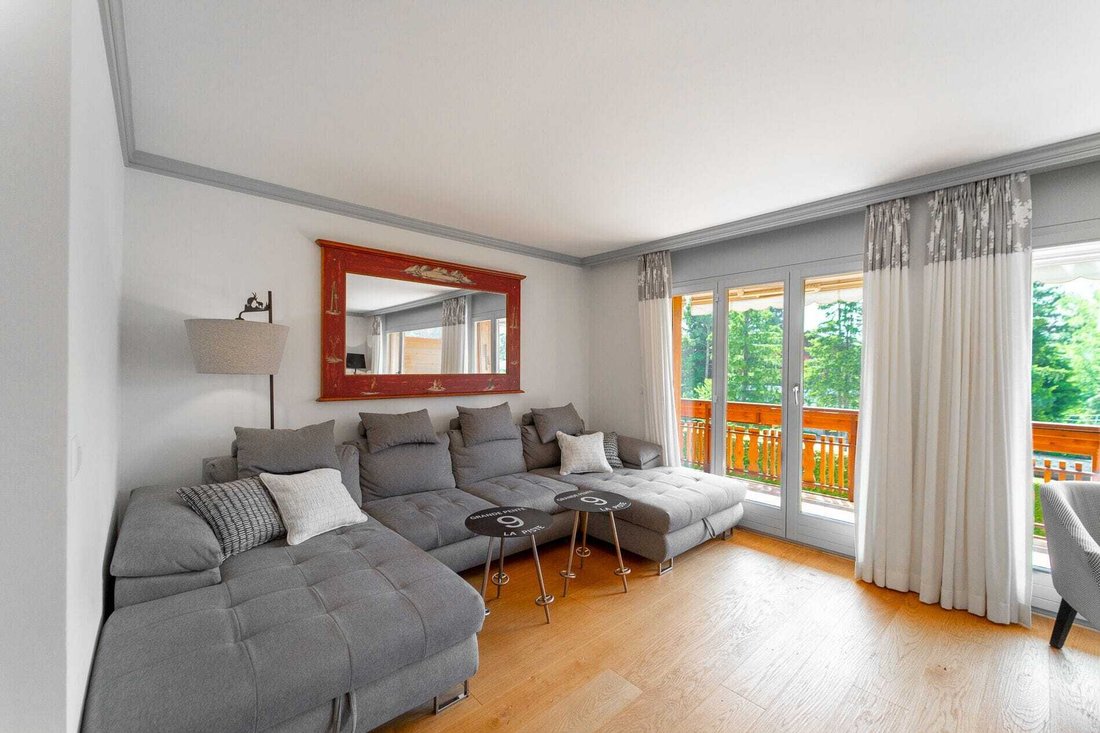 Appartamento a Crans-Montana, Vallese, Svizzera 2 - 18576333