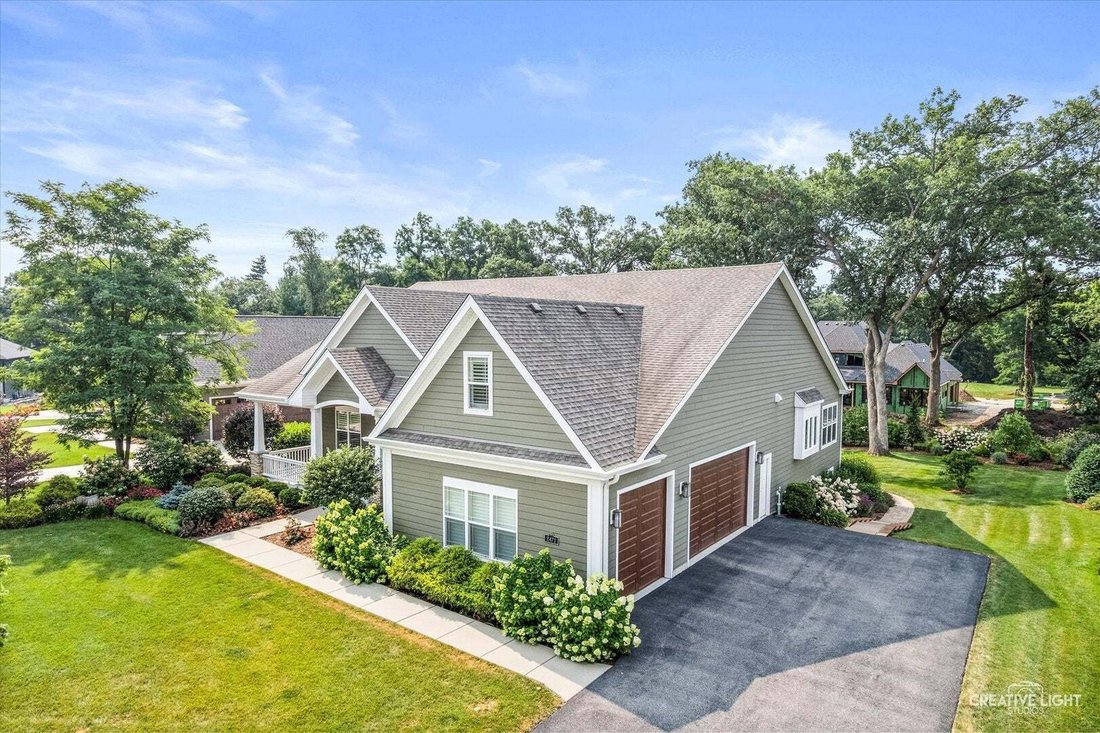 House in South Elgin, Illinois, United States 2 - 18577151