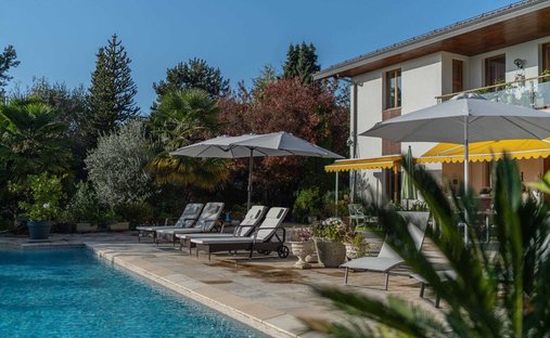 Estate in Blonay - Saint-Légier, Vaud, Switzerland 1