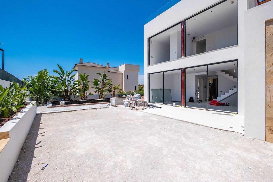 Villa in Finestrat, Valencian Community, Spain 3 - 18574396