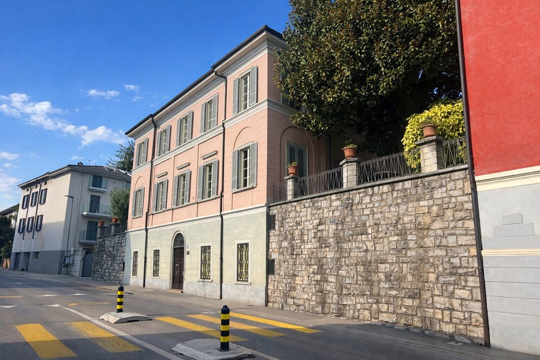 Villa in Balerna, Ticino, Switzerland 3 - 18575970
