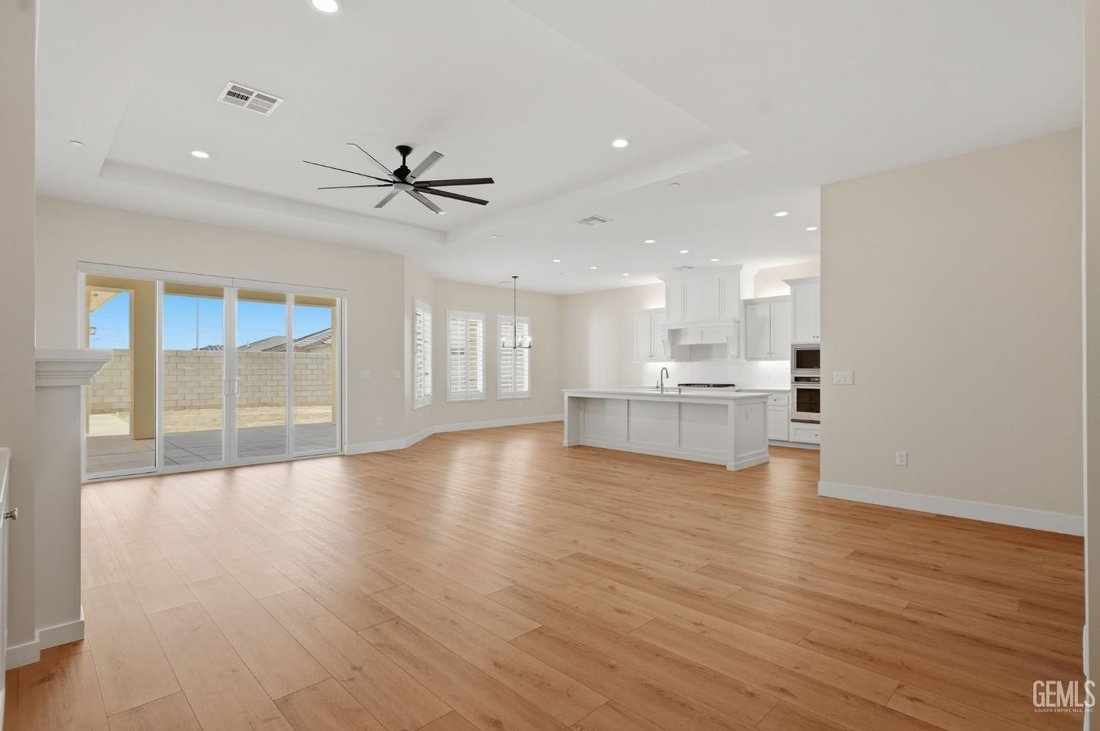 House in Bakersfield, California, United States 5 - 18574369