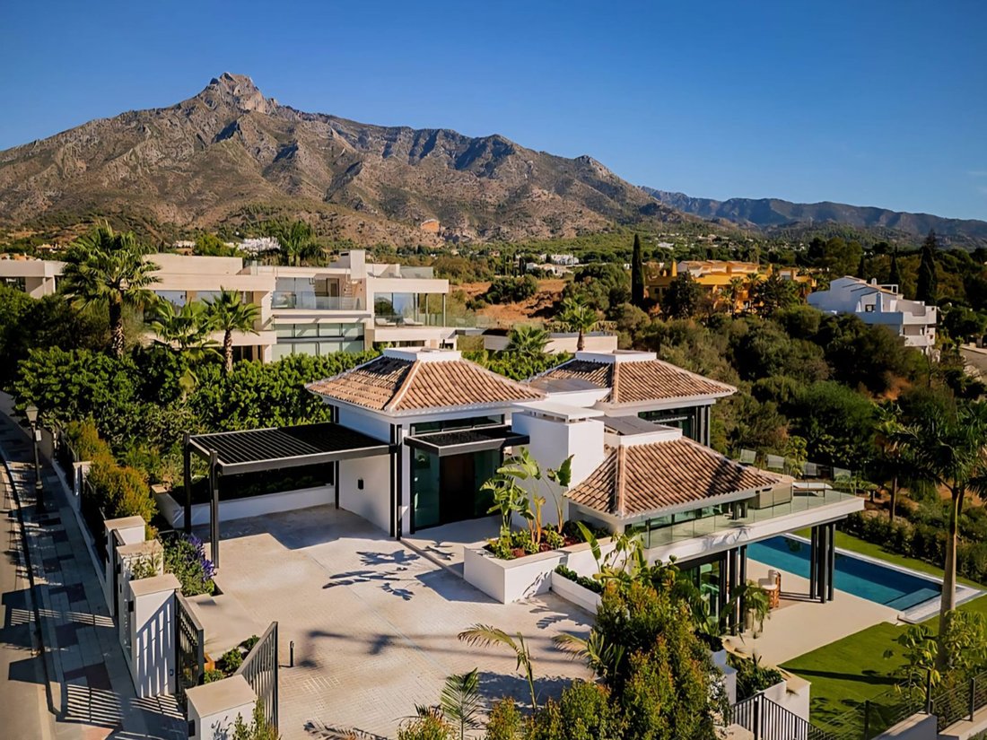 Villa in Golden Mile, Andalusia, Spain 2 - 18576380