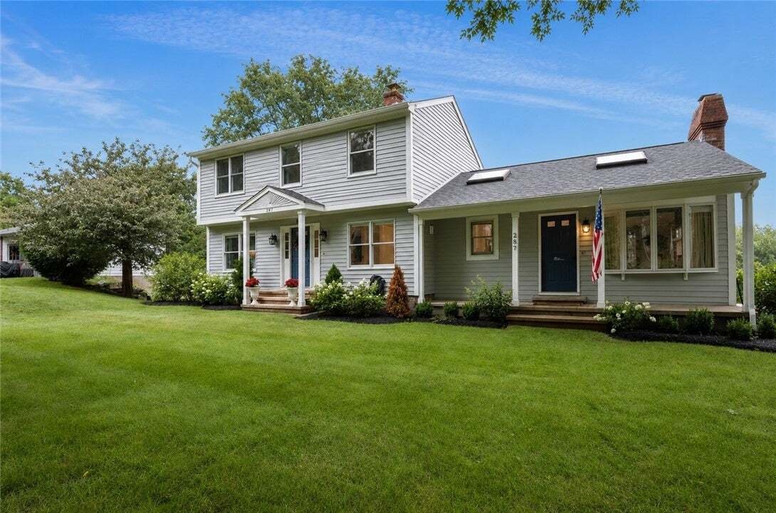 House in Warwick, Rhode Island, United States 3 - 18576033