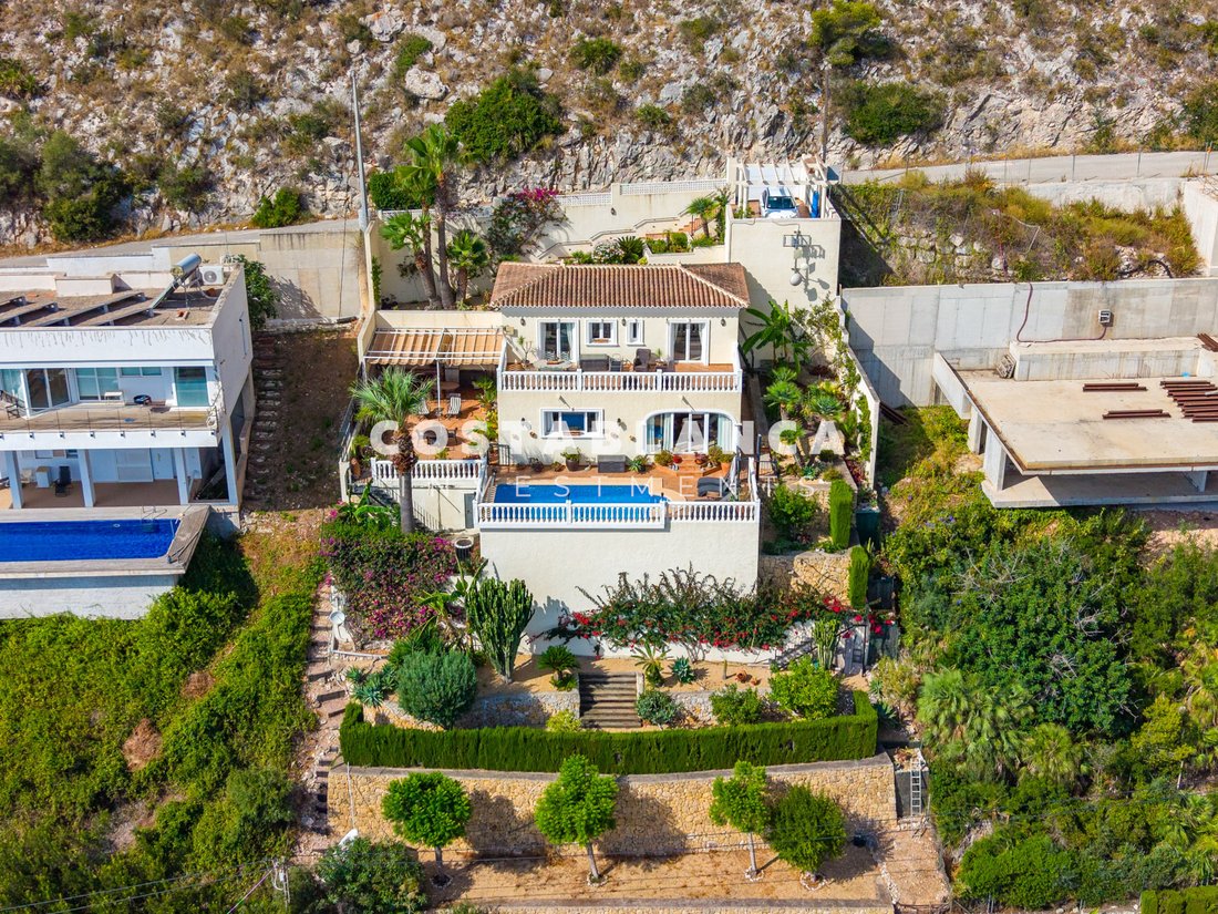 Villa in Calp / Calpe, Valencian Community, Spain 2 - 18575226