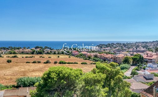 Villa in Centre Ville, Carqueiranne, France 1