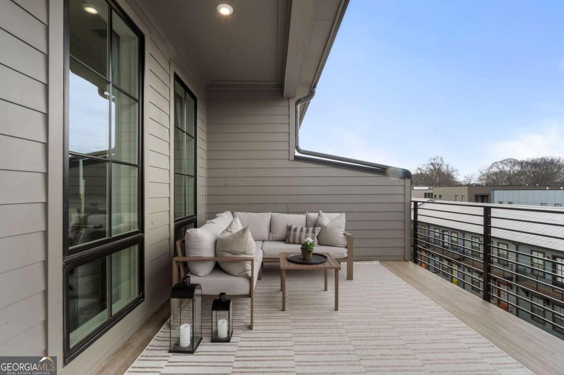 Condo in Atlanta, Georgia, United States 2 - 18577434