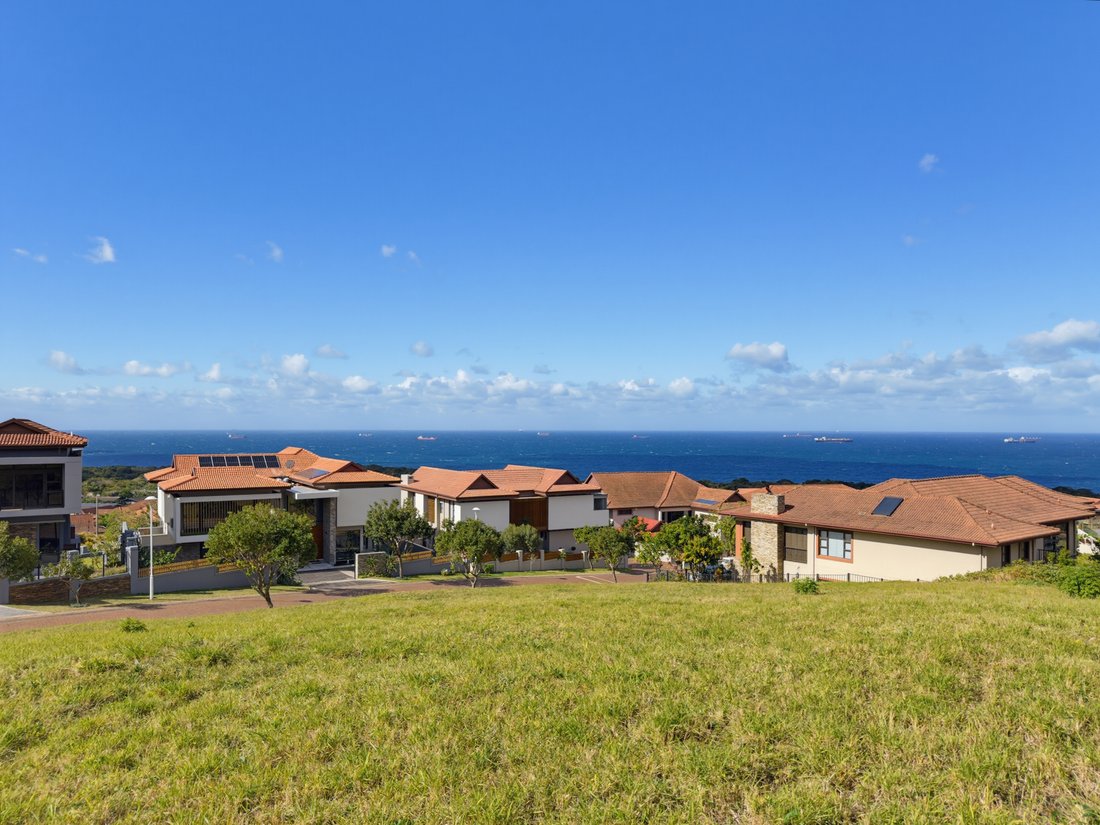 Land in La Lucia, KwaZulu-Natal, South Africa 5 - 18575277