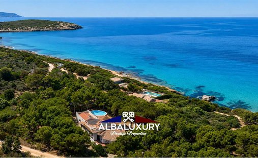 Villa in Sant'Anna Arresi, Sardinien, Italien 1