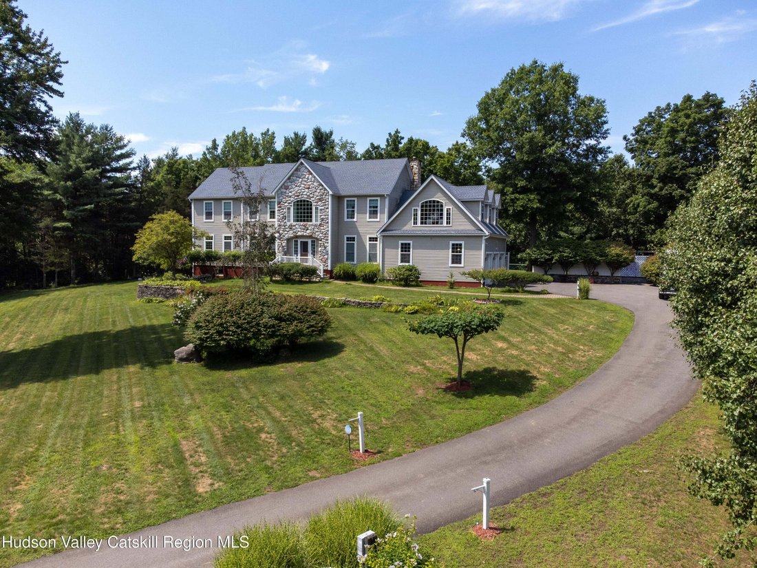 House in Hurley, New York, United States 1 - 18575723