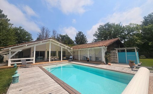 House in Vielle-Saint-Girons, Nouvelle-Aquitaine, France 1