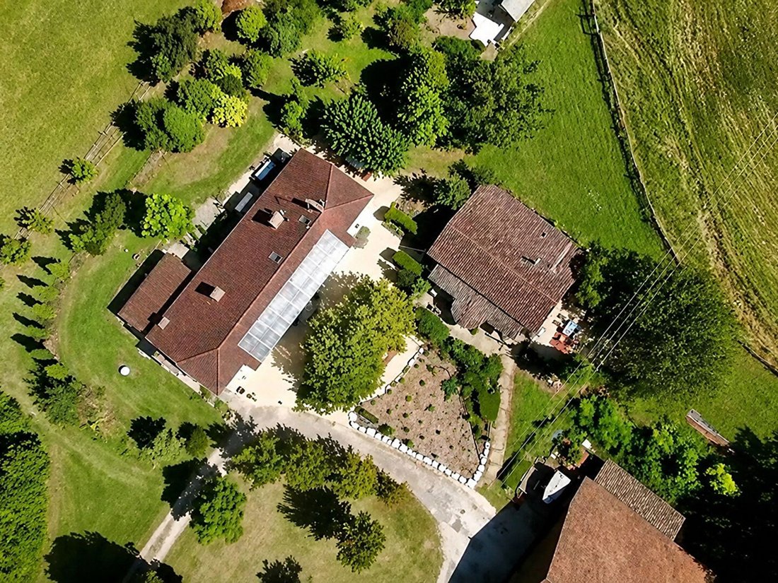 Villa in Tremons, Nouvelle-Aquitaine, France 1 - 18578290