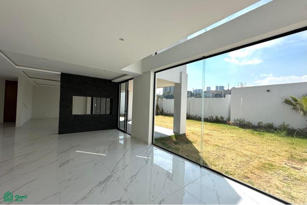 House in Rincón Verde, State of Mexico, Mexico 3 - 18030702