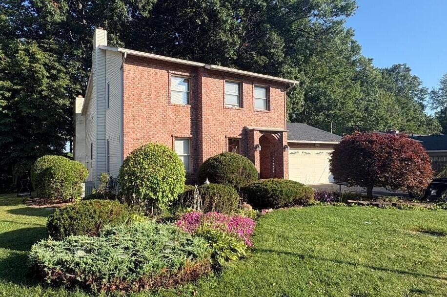 House in Caledonia, Michigan, United States 2 - 18577051