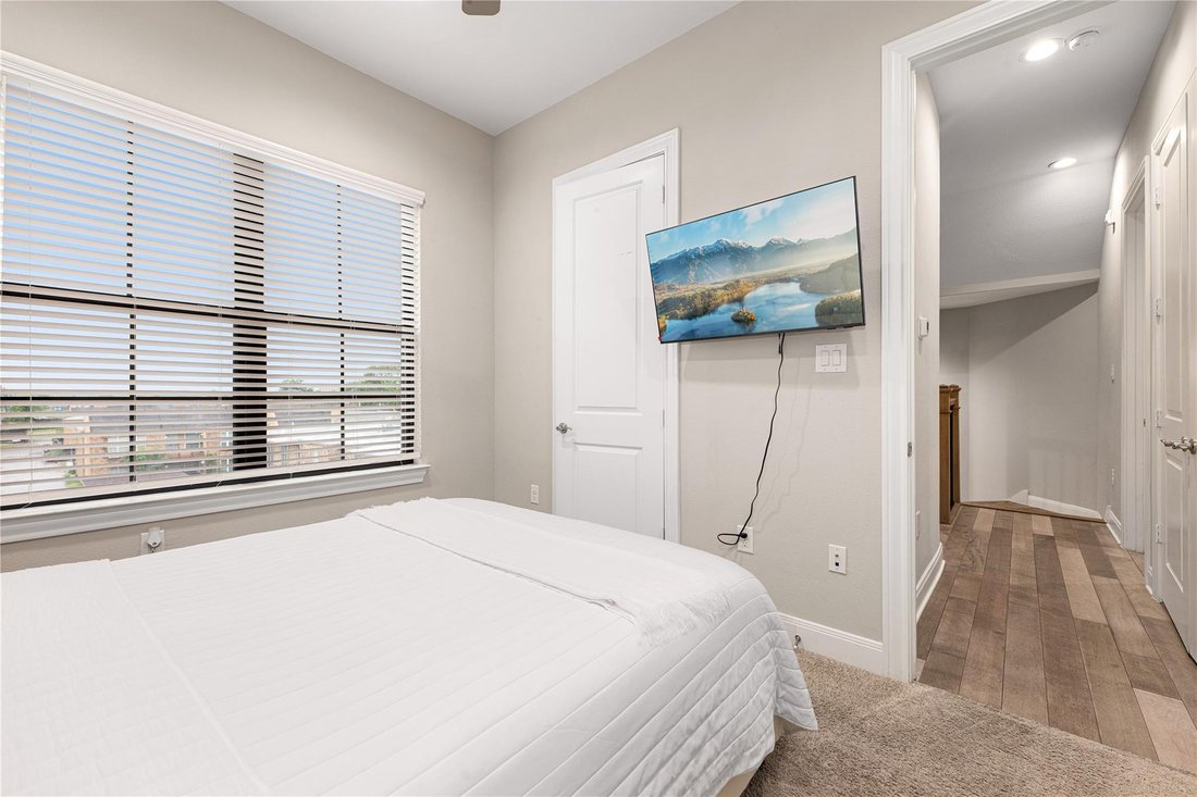 House in Houston, Texas, United States 5 - 18577931