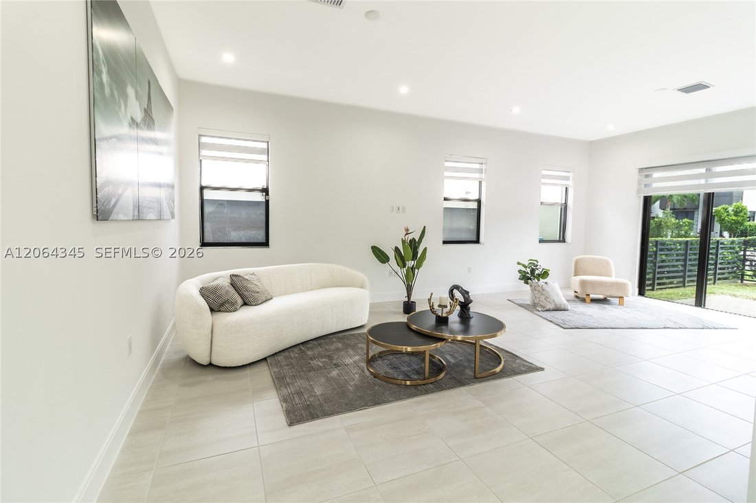 House in Miami Springs, Florida, United States 2 - 18576358