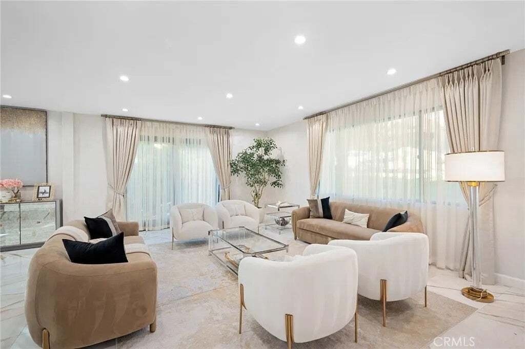 House in Glendale, California, United States 5 - 18577207