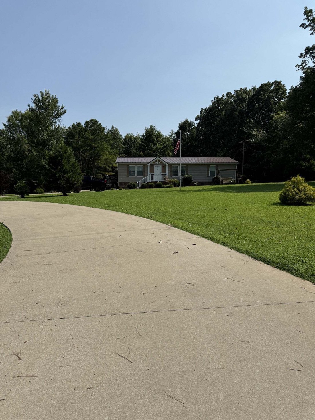 Land in McEwen, Tennessee, United States 1 - 18576749