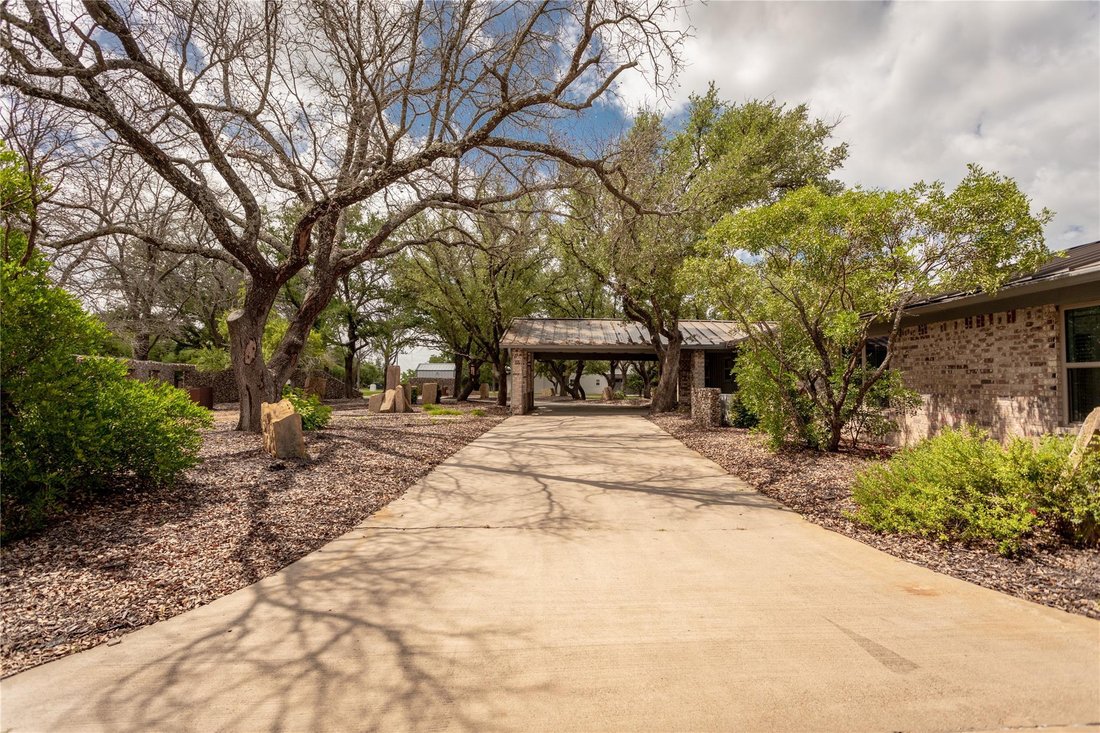 House in Weatherford, Texas, United States 4 - 18577300