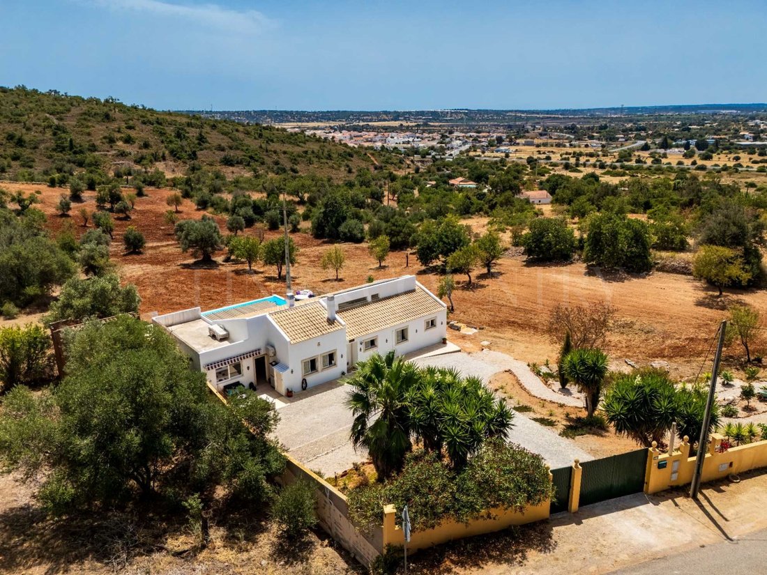 Villa in Algoz e Tunes, Algarve, Portugal 1 - 18578245