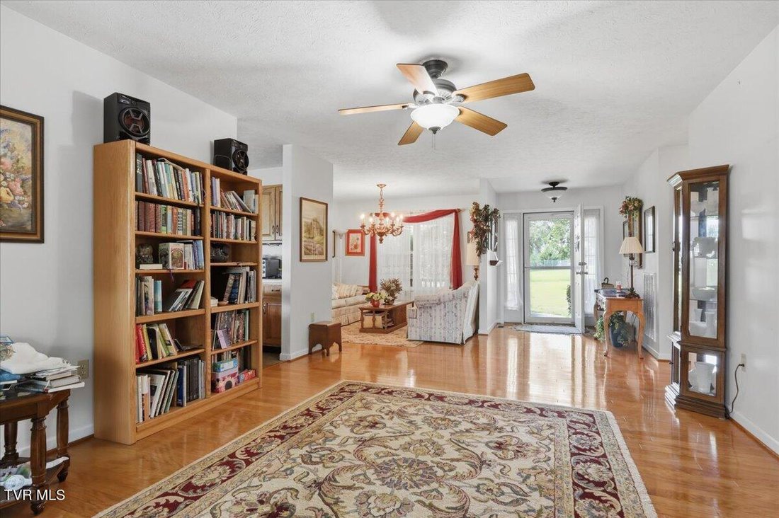 House in Sevierville, Tennessee, United States 5 - 18576058