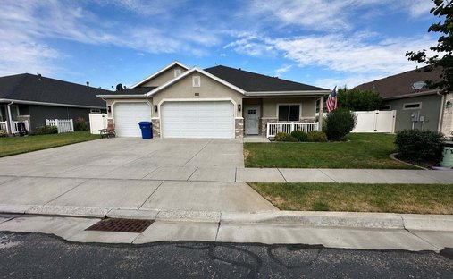 House in West Bountiful, Utah, United States 1